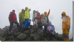 3-05 3番目の高峰、間ノ岳登頂写真