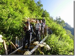 4-06整備された登山道