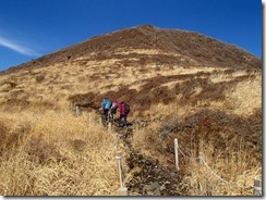 2-14平治岳へ上り返します