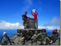 2-11ここが山頂見たい