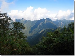 04 2日目NO.6雨飾り側からの駒ヶ岳・鬼ヶ面山・鋸岳