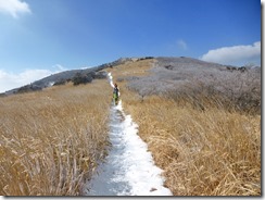 09猟師山を目指します