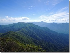 1-18今日は素晴らしい天気、傾山～祖母山縦走路