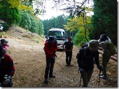 01　6合目登山口到着