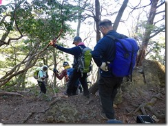 2-35上畑へ下山します