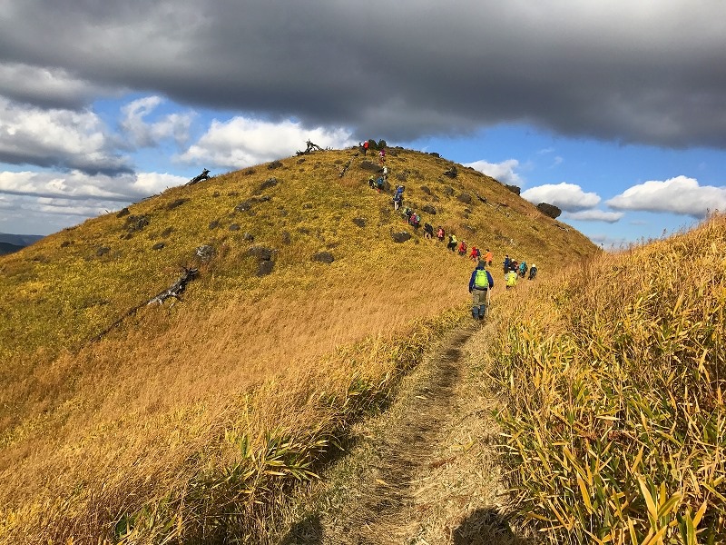 黒岩山 大崩の辻 おにぎり山 こにぎり山縦走 九重山系 大分県 サンサン山倶楽部 山旅日記