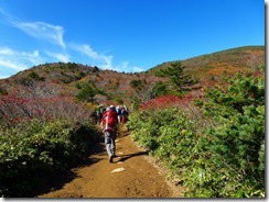 05紅葉を感じながら進みます