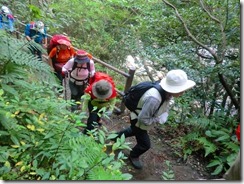 1-04登山開始です