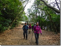 15舞岳への縦走路