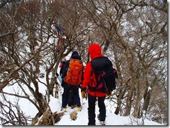 09鞍ケ戸への縦走路