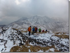 24雪化粧した星生山方面