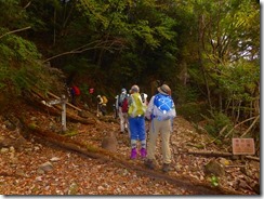 06尾鈴山登山口1