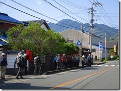 02 中村登山口へ向かいます