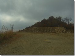 3-00登山口の広場