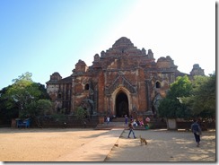 4-45ダマヤンジー寺院(最大の寺院)