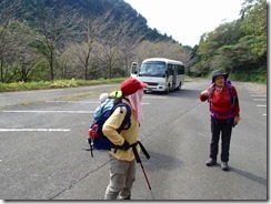 01登山口(猿ケ城キャンプ場)