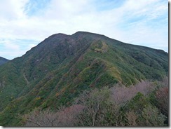 06テレビ塔から御岳を見る、いったん下り登り返します