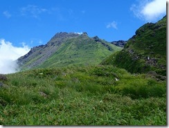 28山頂はまだ遠い