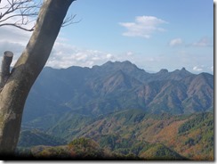 20北側に英彦山系が見えます。写真は英彦山、鷹巣山P1100518