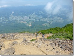 22荒れた登山道