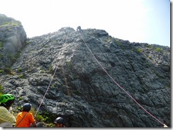14ゲレンデ４はオーバーハング的な急角度の登攀練習